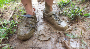 15_Jan3_mudcoveredshoes_e