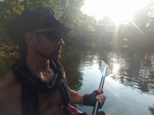 25_20160818_kayak