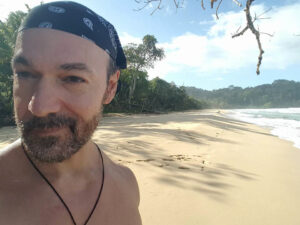 46_Jan12_selfie_beach_