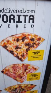 58_20160822_haggispizza