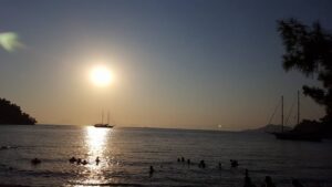 59_20160727_nightsea