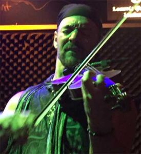 Lee_Leverington_Varil_6_op