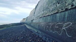 x1_UKbeach_Jul28_op